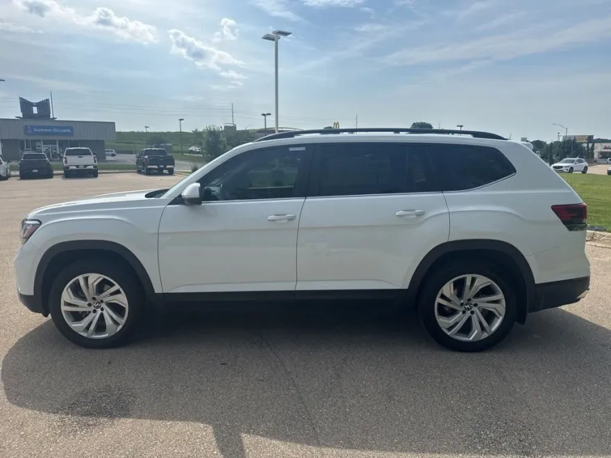 2021 Volkswagen Atlas V6 SE Technology photo 1
