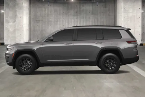 2025 Jeep Grand Cherokee Altitude photo 3