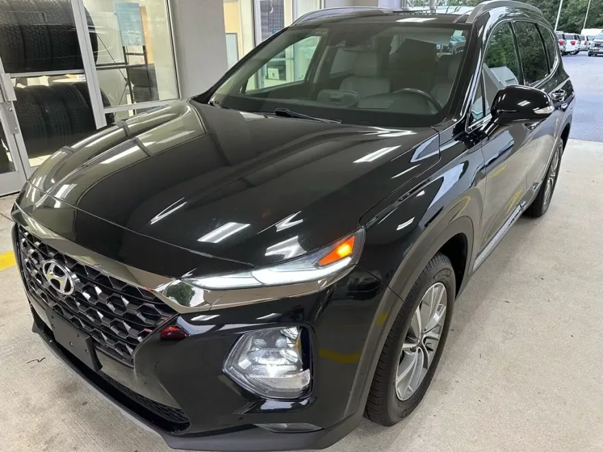 2019 Hyundai Santa Fe Ultimate photo 1