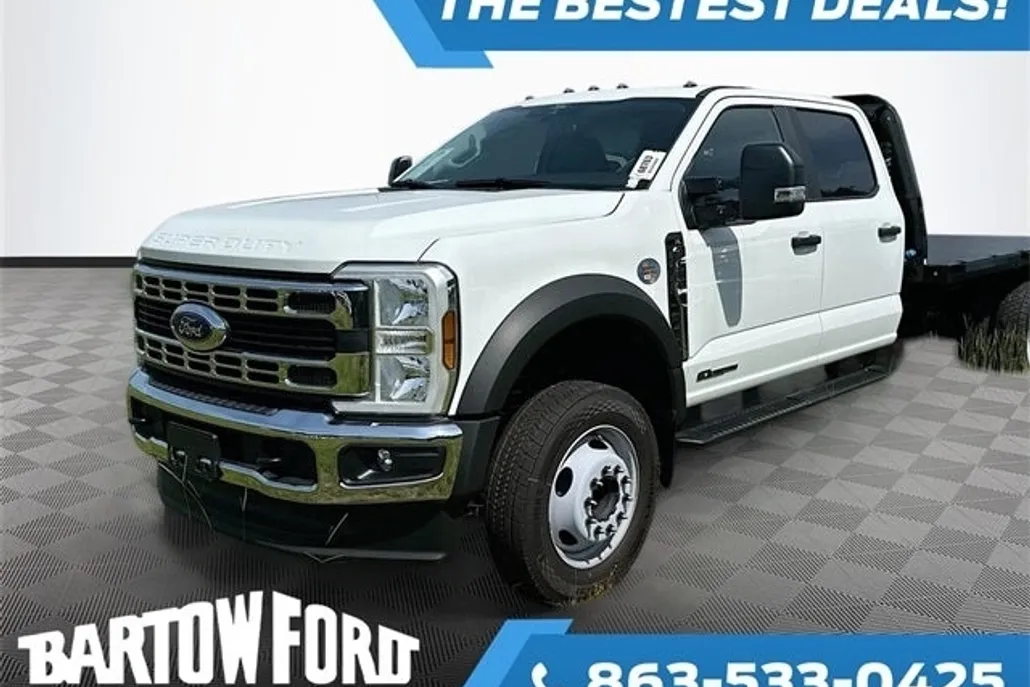 2025 Ford F-550 photo 1