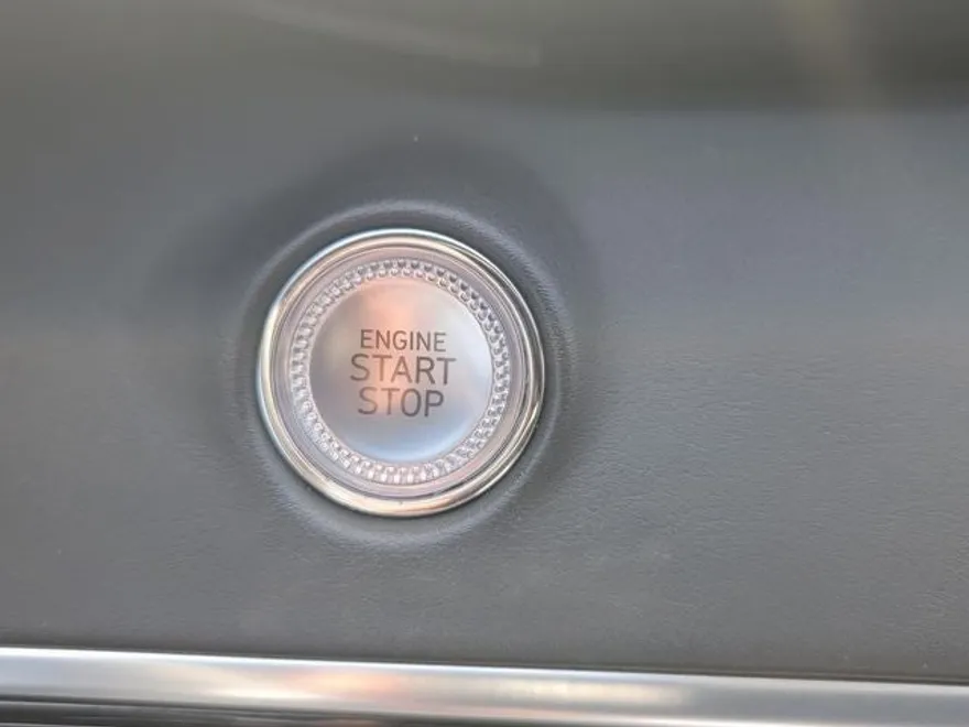 2024 Genesis GV70 3.5T Sport photo 18