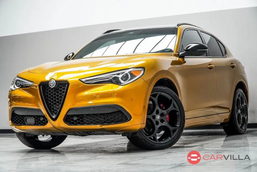 2023 Alfa Romeo Stelvio Ti photo 1
