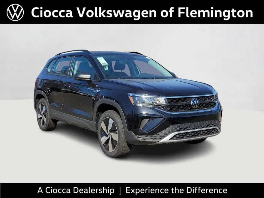 2024 Volkswagen Taos S photo 1