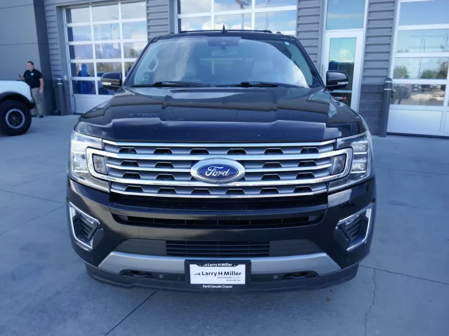 2019 Ford Expedition MAX Limited photo 1
