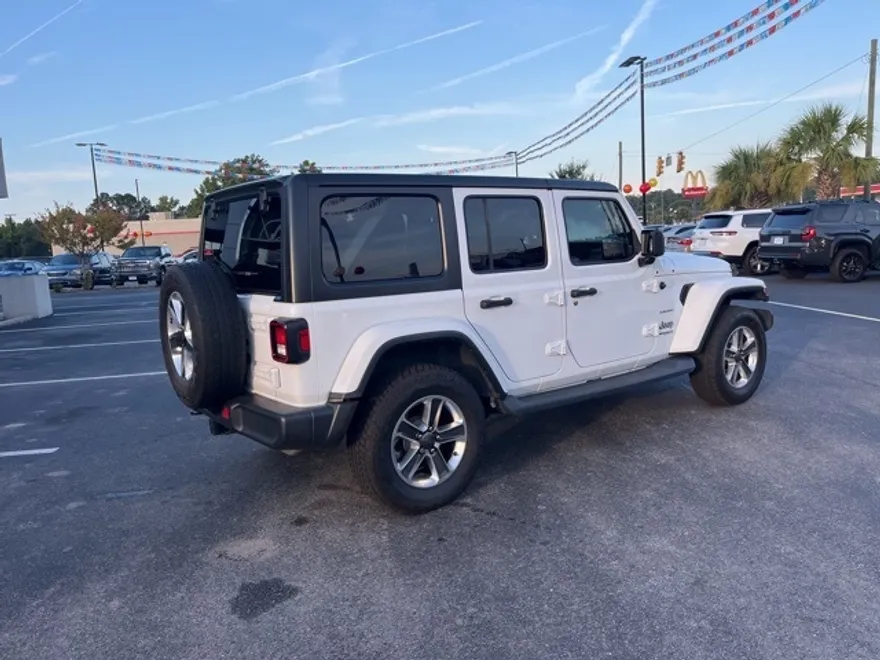 2018 Jeep Wrangler Unlimited Sahara photo 1