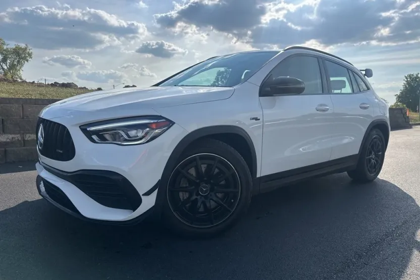 2022 Mercedes Benz GLA AMG 35 4MATIC photo 1