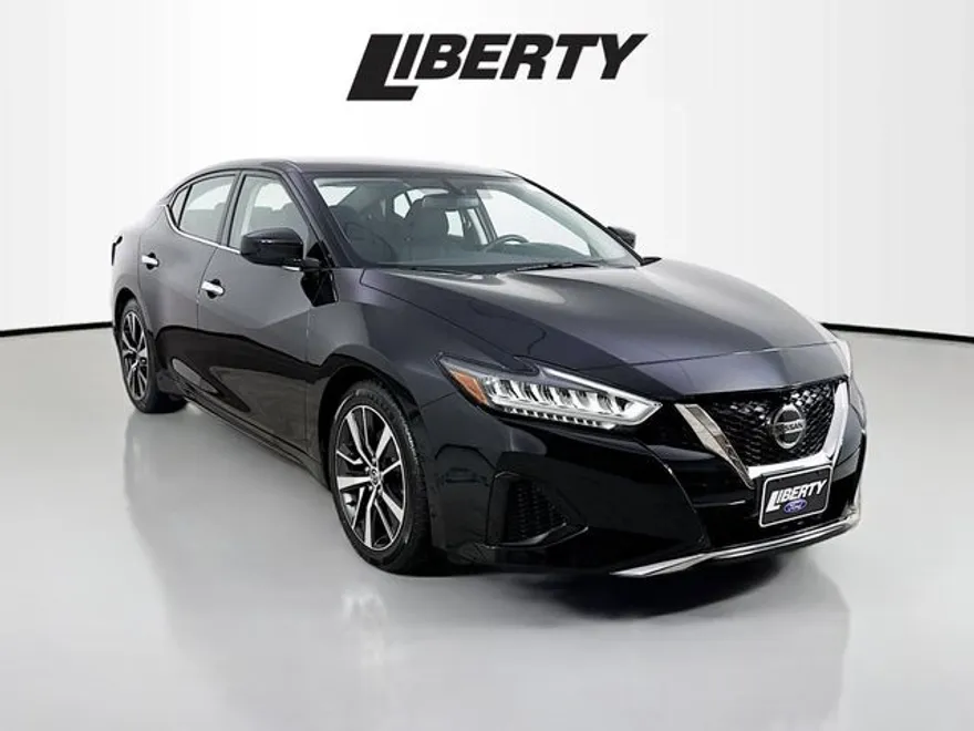 2019 Nissan Maxima S photo 1