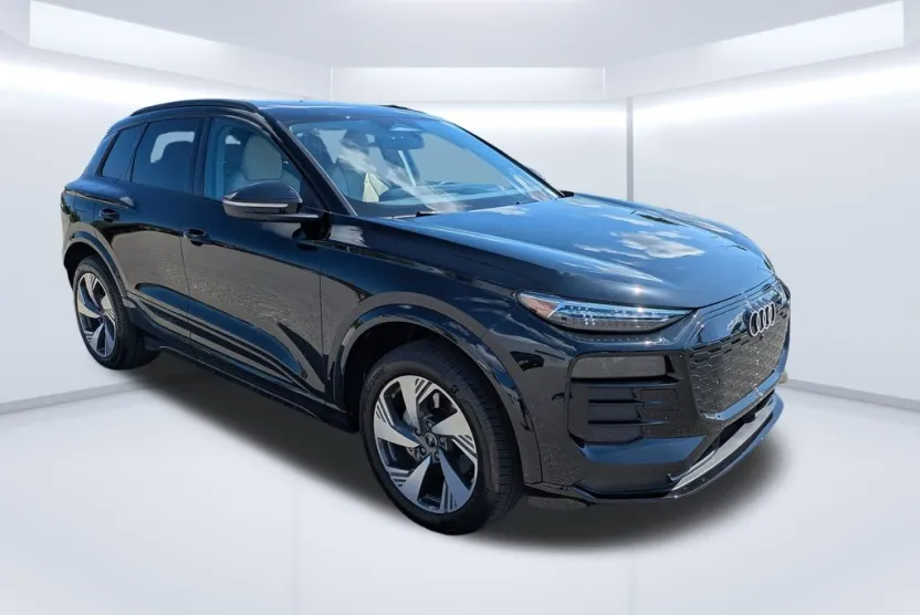 2025 Audi Q6 E-tron Premium Plus photo 1