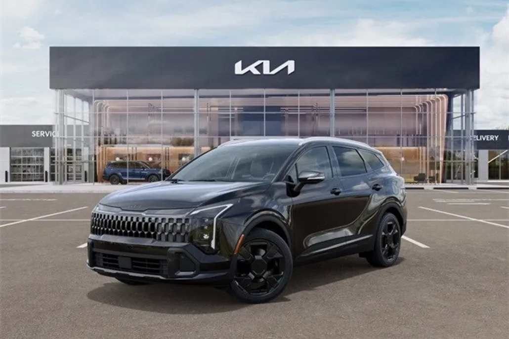 2026 Kia Sportage X-Line photo 1
