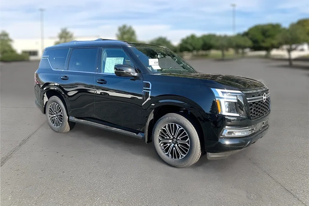 2025 Nissan Armada Platinum photo 1