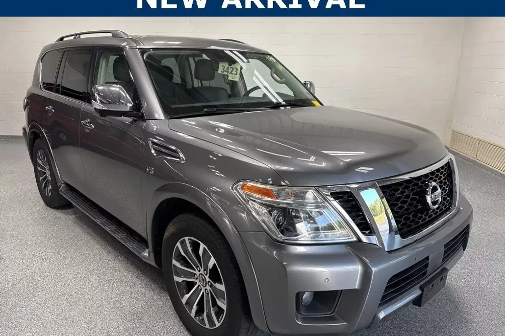2019 Nissan Armada SL photo 1