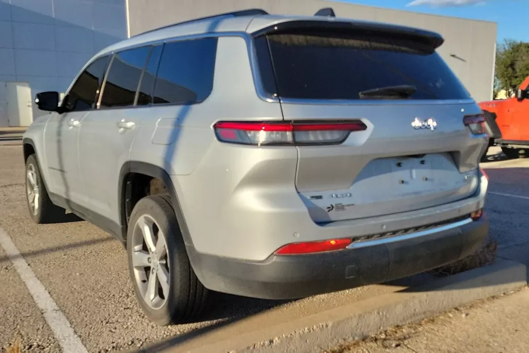 2021 Jeep Grand Cherokee Limited photo 1