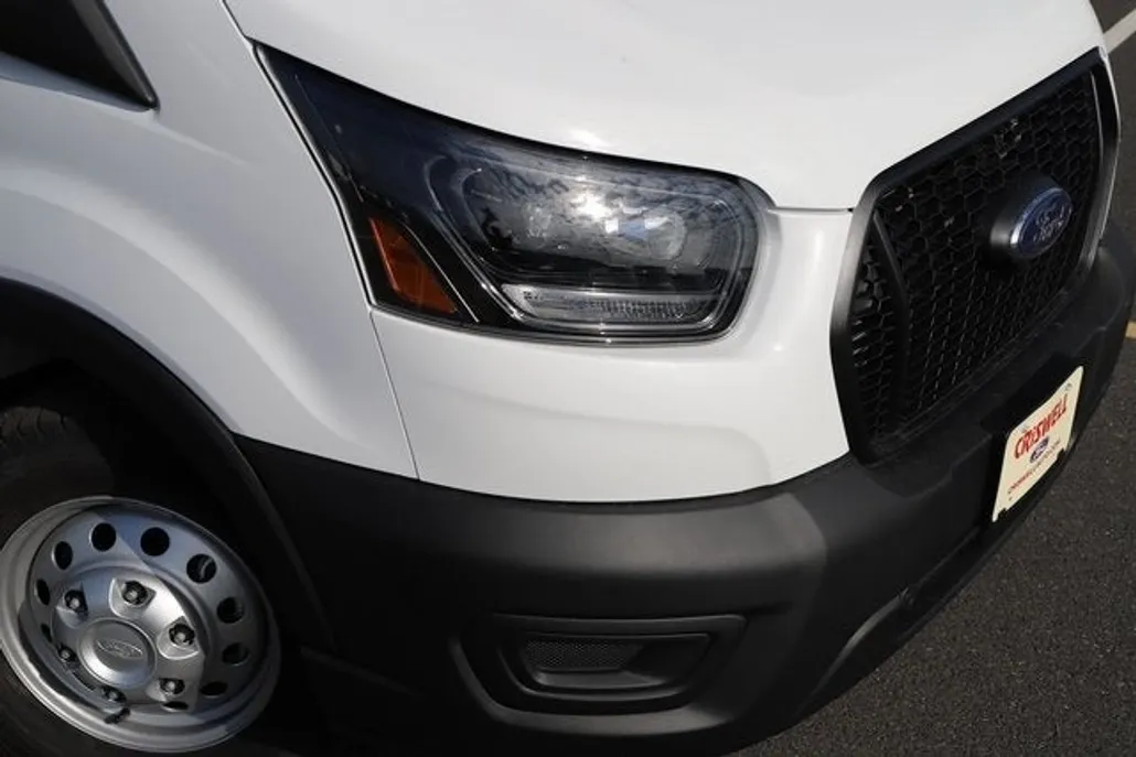 2025 Ford Transit Cargo Van photo 1