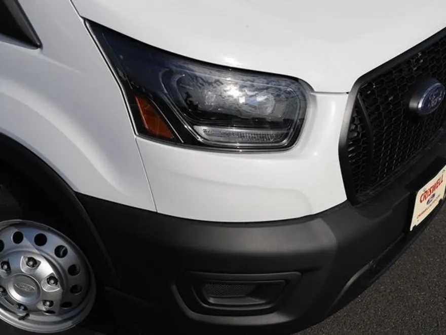 2025 Ford Transit Cargo Van photo 1