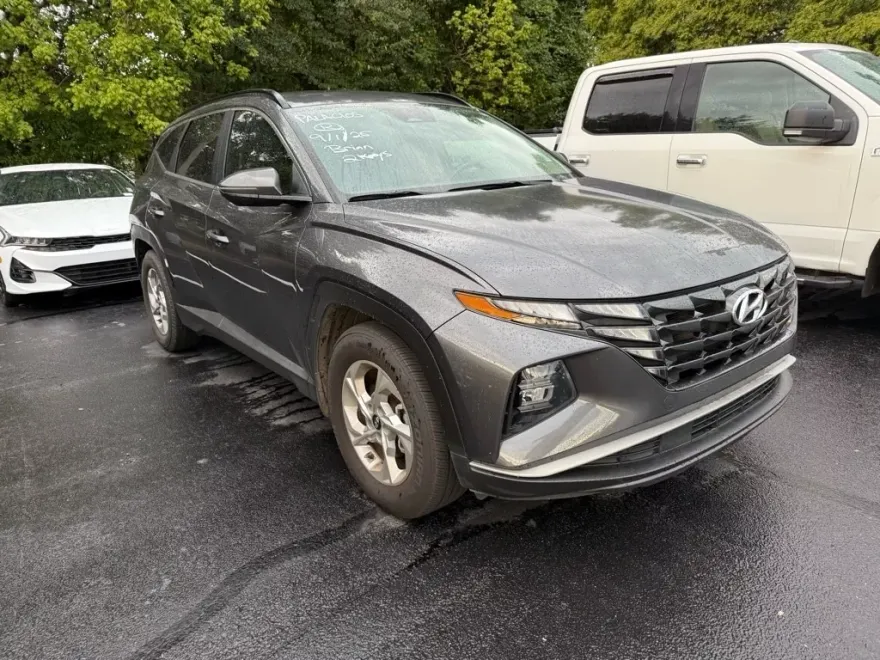2022 Hyundai Tucson SEL photo 1