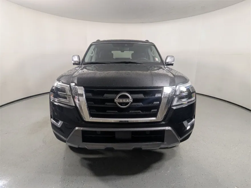 2022 Nissan Armada Platinum photo 1