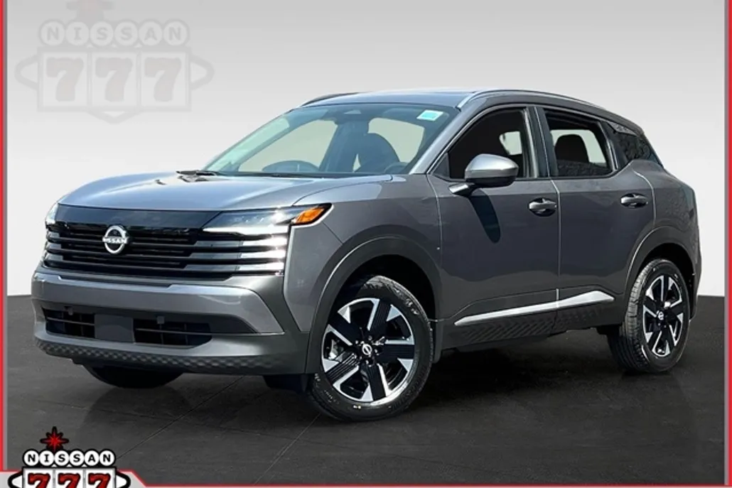 2025 Nissan Kicks SV photo 1