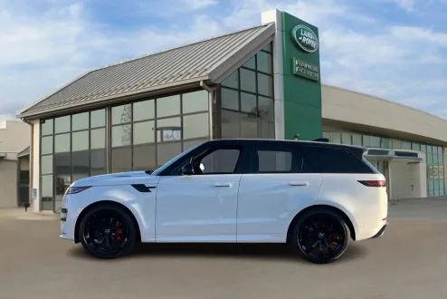 2025 Land Rover Range Rover Sport SE photo 2