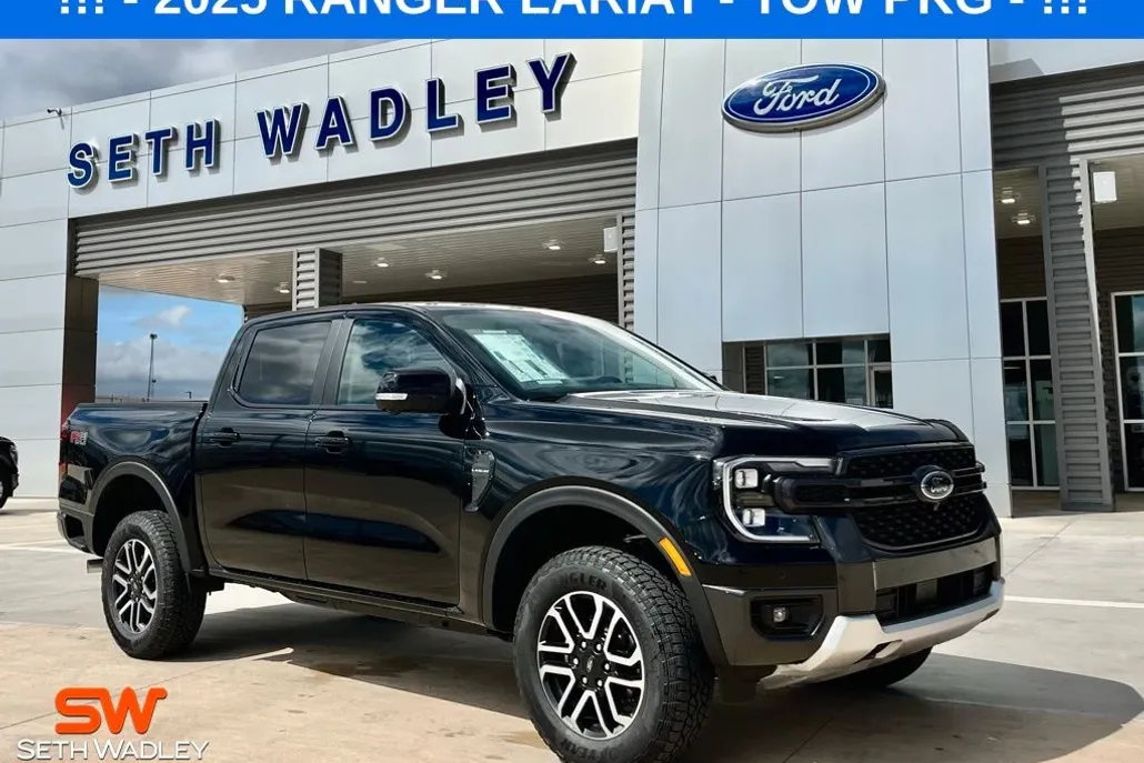 2025 Ford Ranger Lariat photo 1