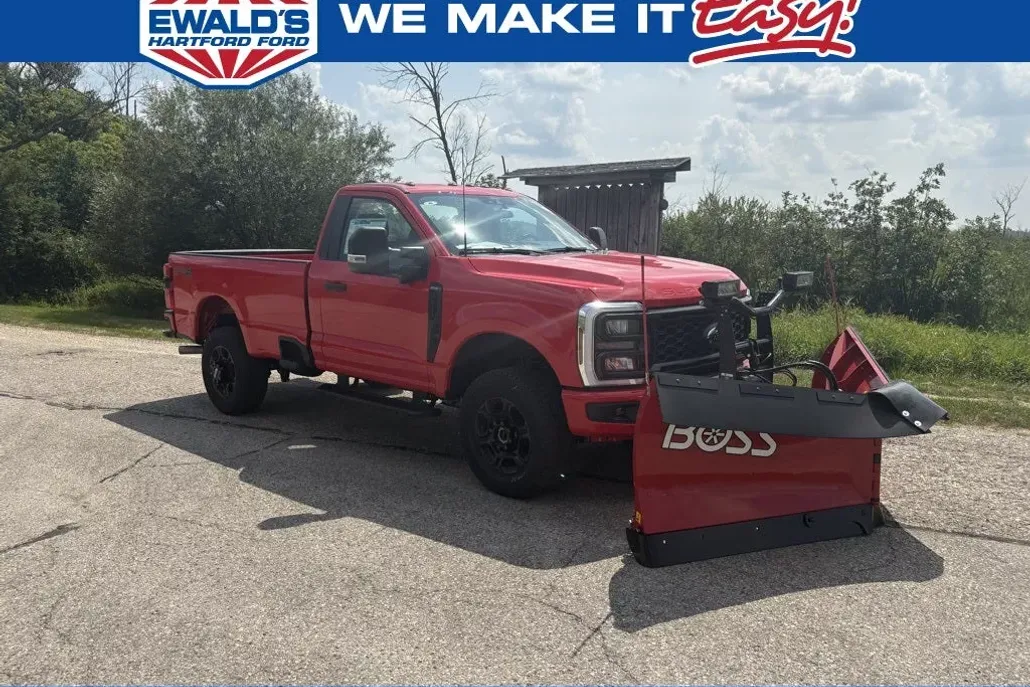 2025 Ford F-350 photo 1