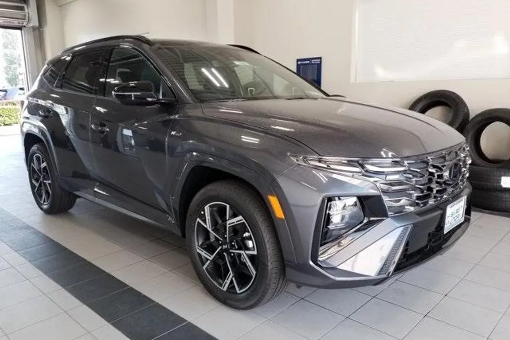 2025 Hyundai Tucson Hybrid N Line photo 1
