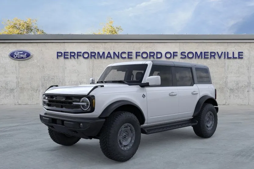 2025 Ford Bronco Outer Banks photo 1