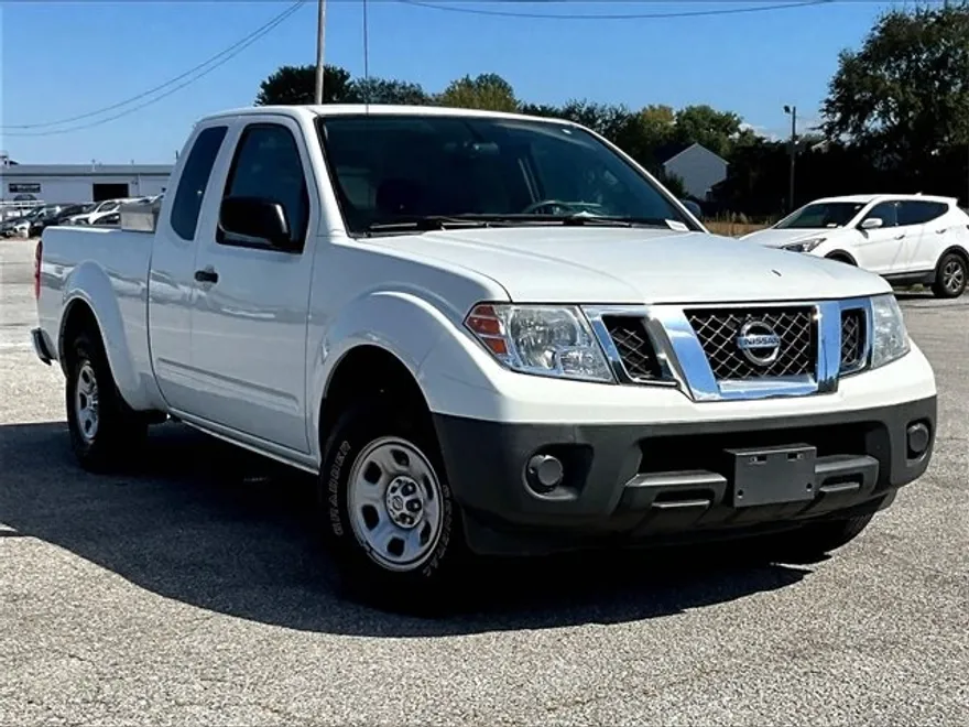 2016 Nissan Frontier S photo 1