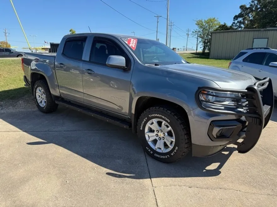 2022 Chevrolet Colorado LT photo 1