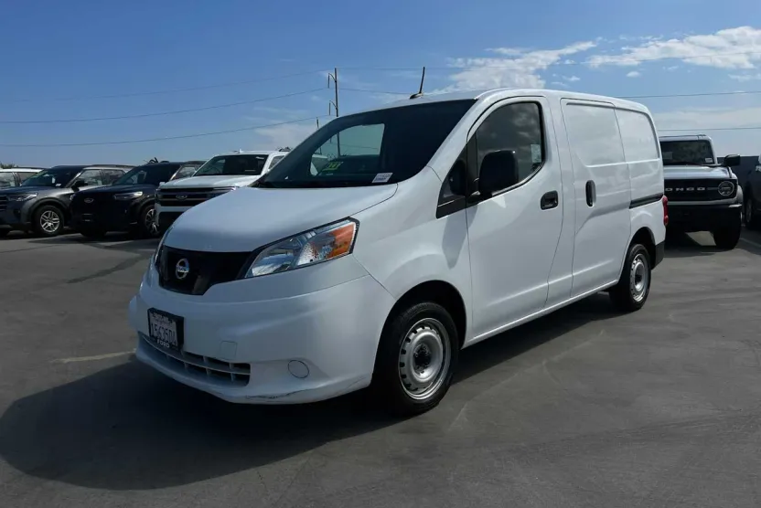 2021 Nissan NV200 S photo 1