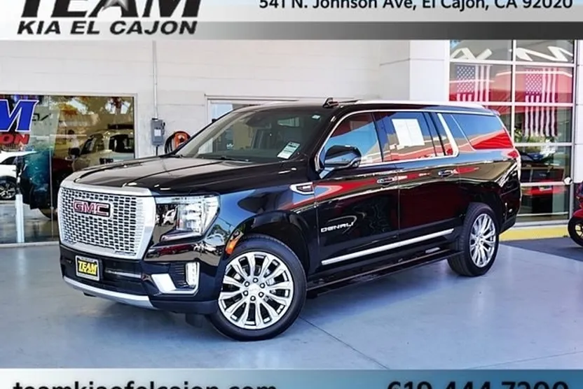 2023 Gmc Yukon XL Denali photo 1