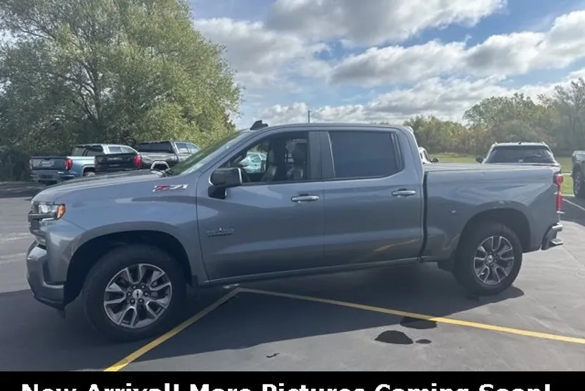 2021 Chevrolet Silverado 1500 RST photo 1