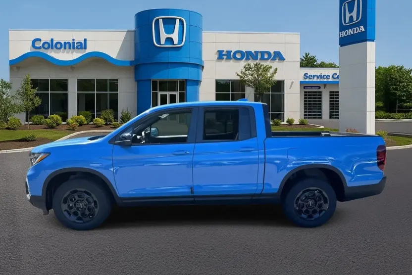 2025 Honda Ridgeline TrailSport photo 1