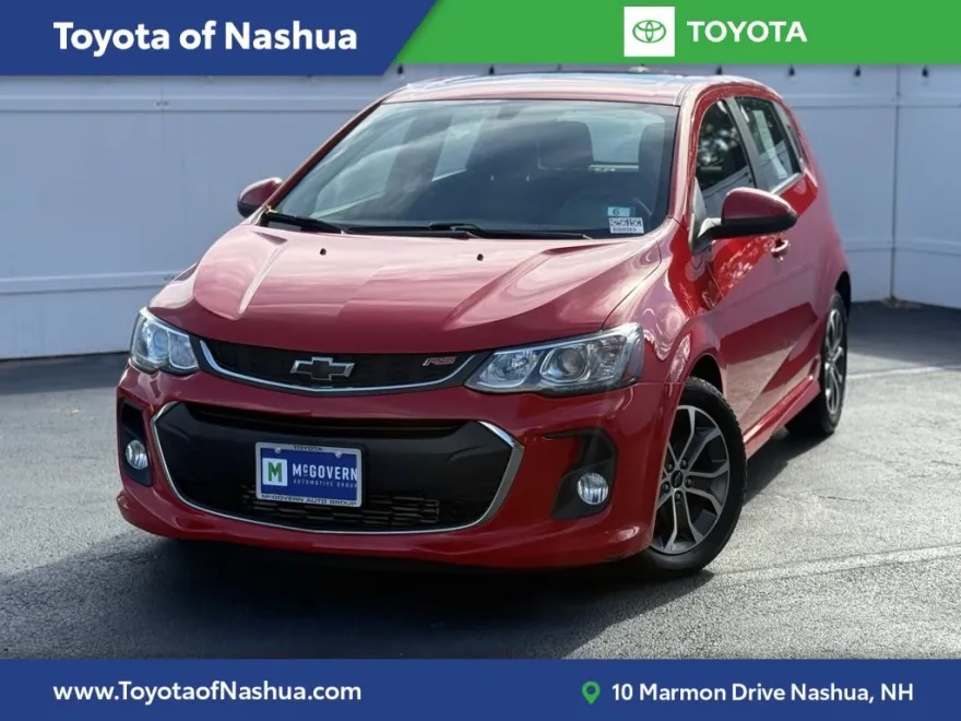 2020 Chevrolet Sonic LT photo 1