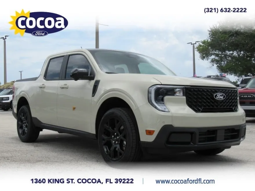 2025 Ford Maverick Lariat photo 1