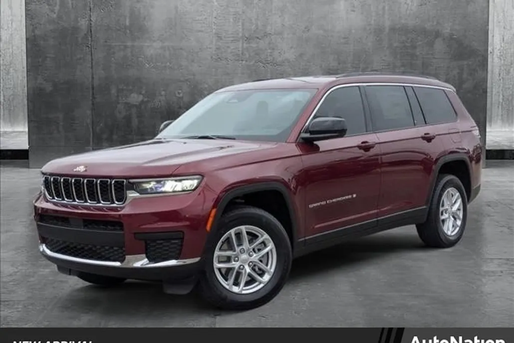 2025 Jeep Grand Cherokee L photo 1