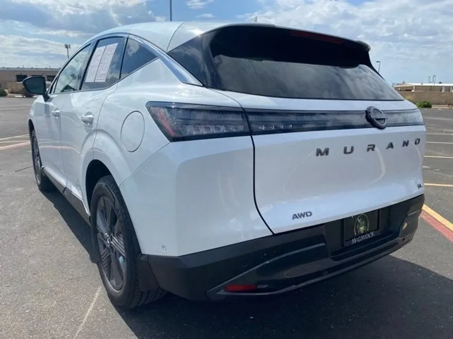 2025 Nissan Murano SL photo 1
