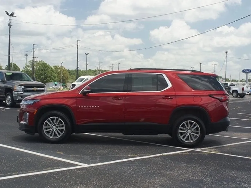 2023 Chevrolet Traverse Cloth photo 1