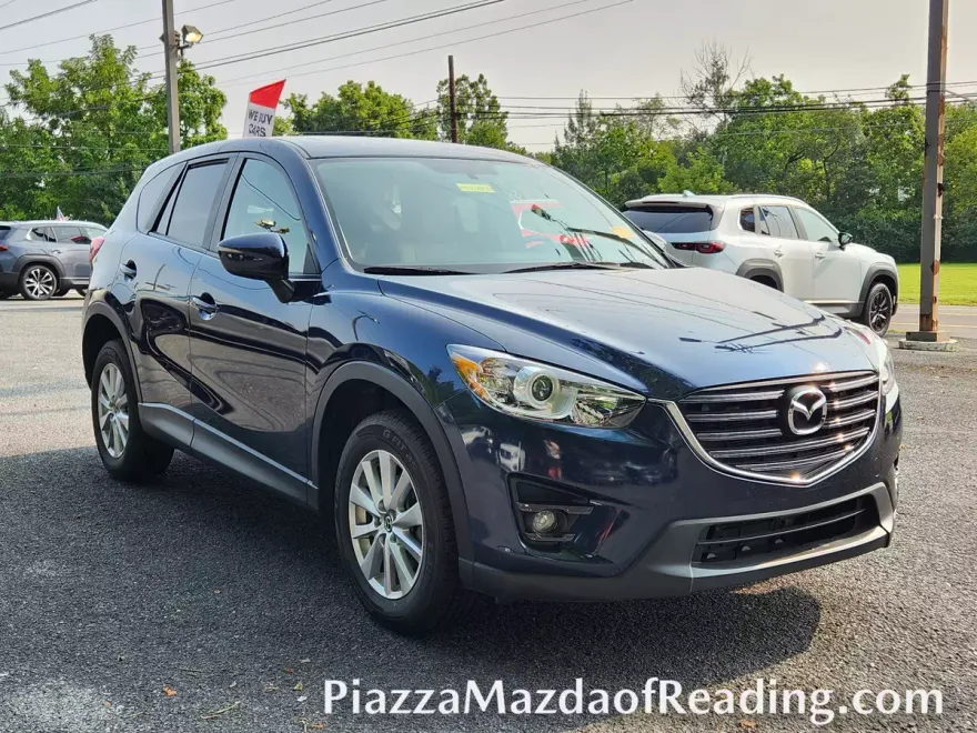 2016 Mazda CX-5 Touring photo 1