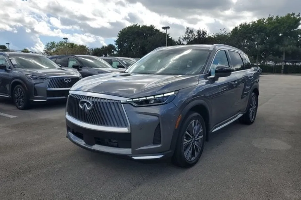 2026 Infiniti QX60 Luxe photo 1