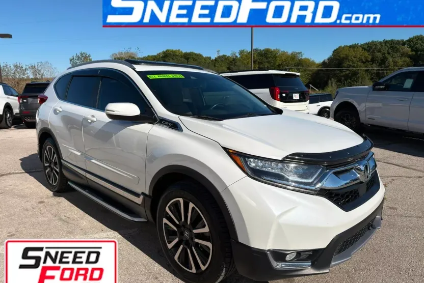 2019 Honda CR-V Touring photo 1