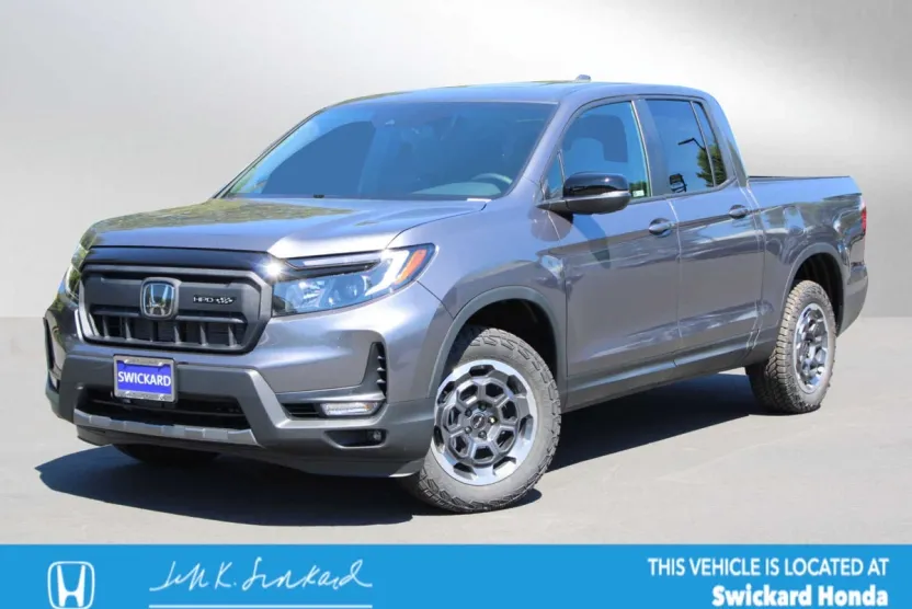 2024 Honda Ridgeline TrailSport photo 1