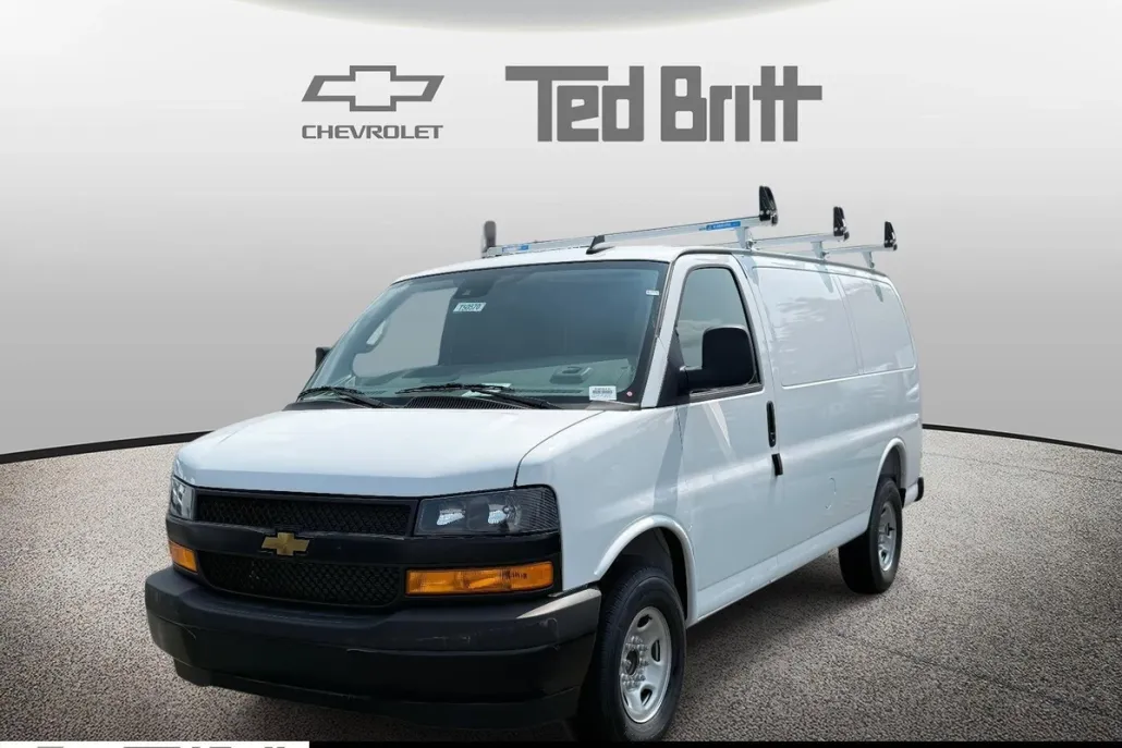 2025 Chevrolet Express Cargo 2500 photo 1