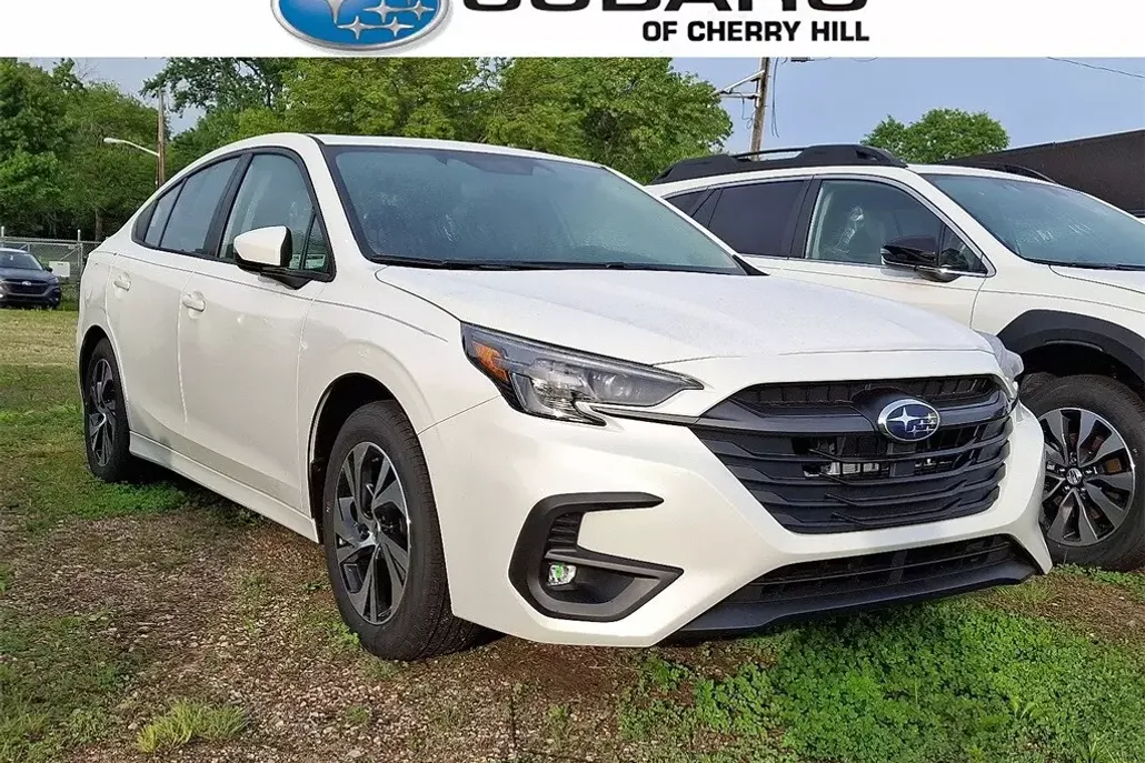 2025 Subaru Legacy Premium photo 1
