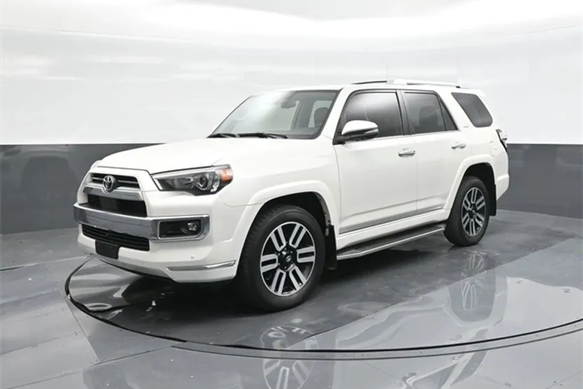 2022 Toyota 4Runner Limited photo 1