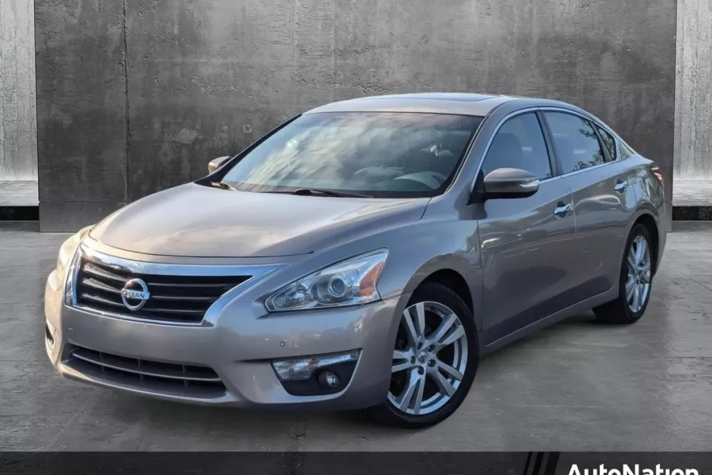 2015 Nissan Altima 3.5 SL photo 1