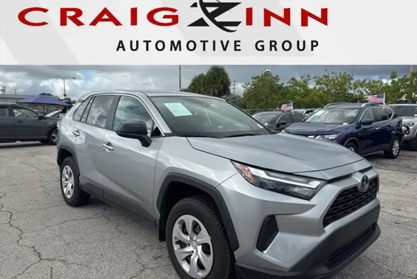 2025 Toyota RAV4 LE photo 1