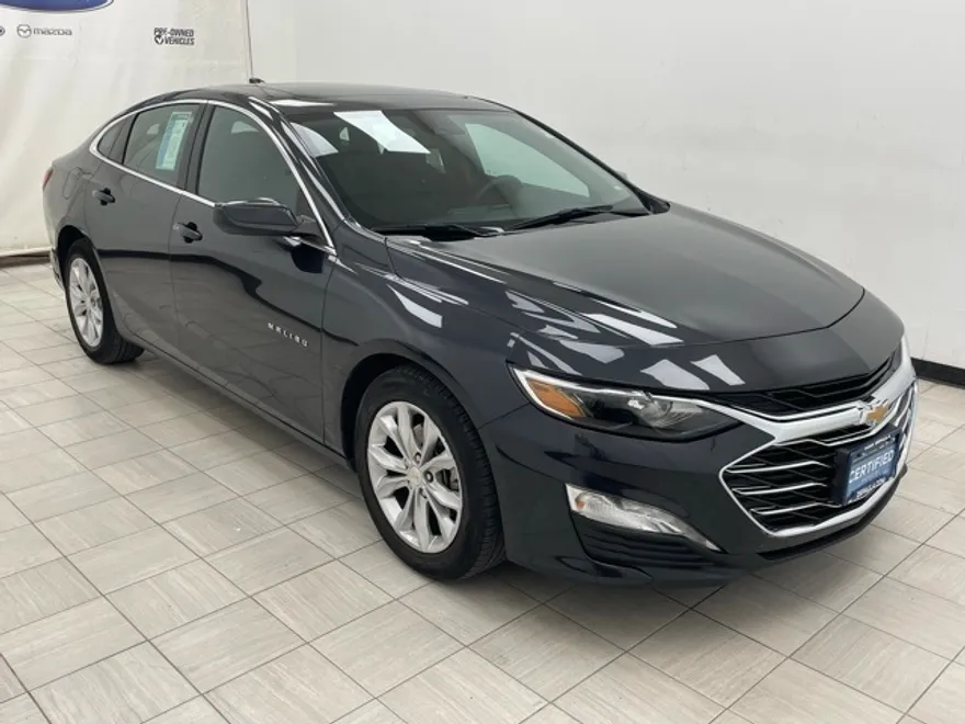 2023 Chevrolet Malibu 1LT photo 1