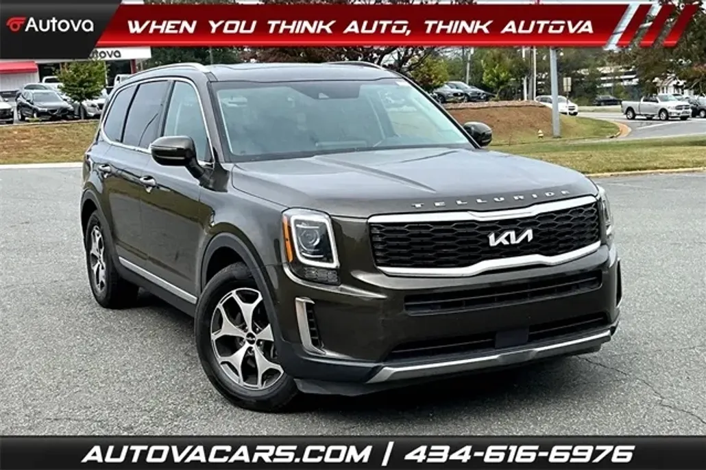 2022 Kia Telluride EX photo 1