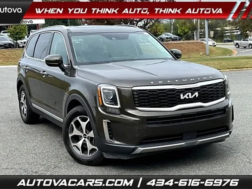 2022 Kia Telluride EX photo 1