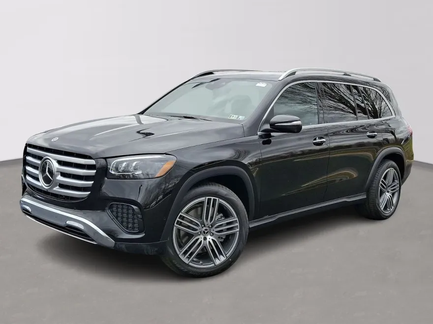 2025 Mercedes Benz GLS 450 4MATIC photo 1
